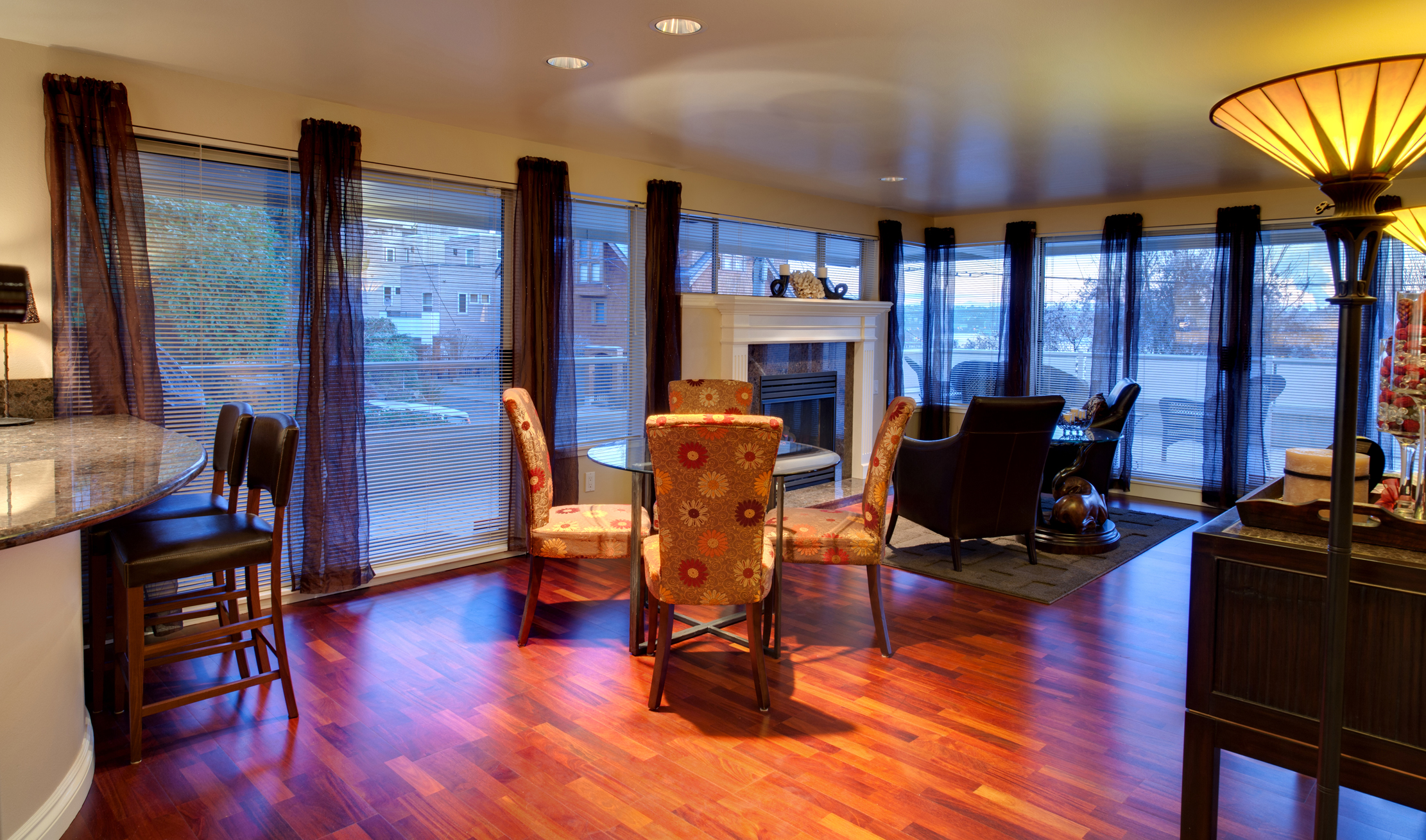 dining room and windows real estate photography